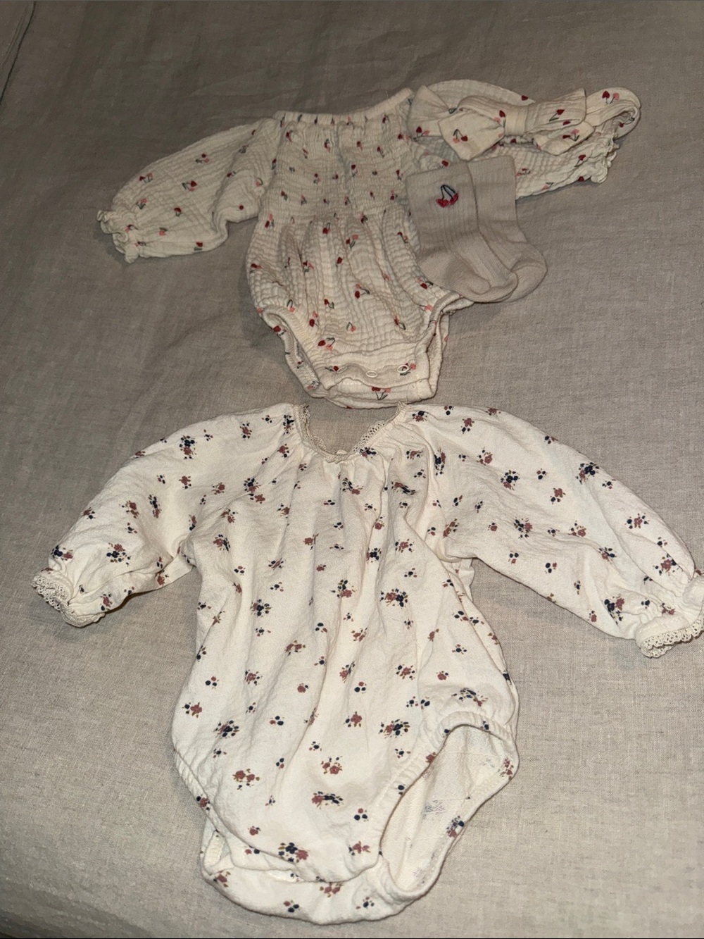 Zara Cream Floral Long-Sleeve Baby Bodysuits Set